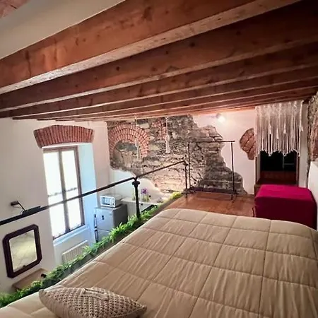 Apartman Maison Keti Di Via Carloni, Como